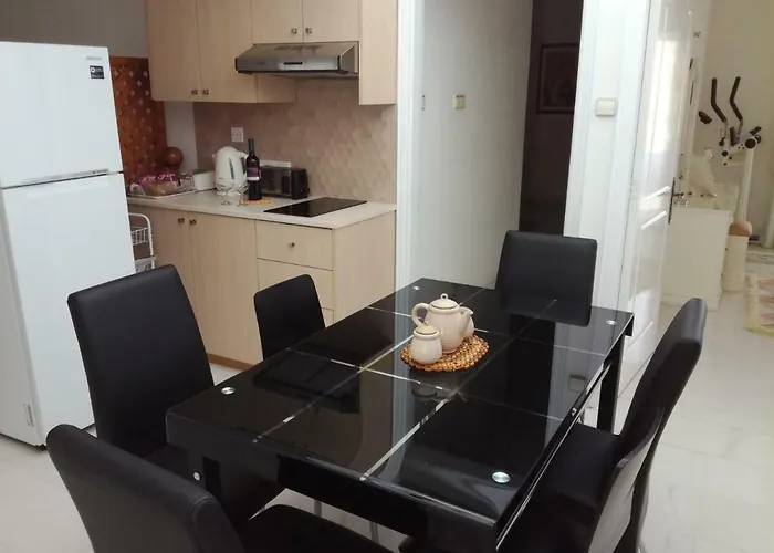 Kiriaki House Case de vacanță Paphos